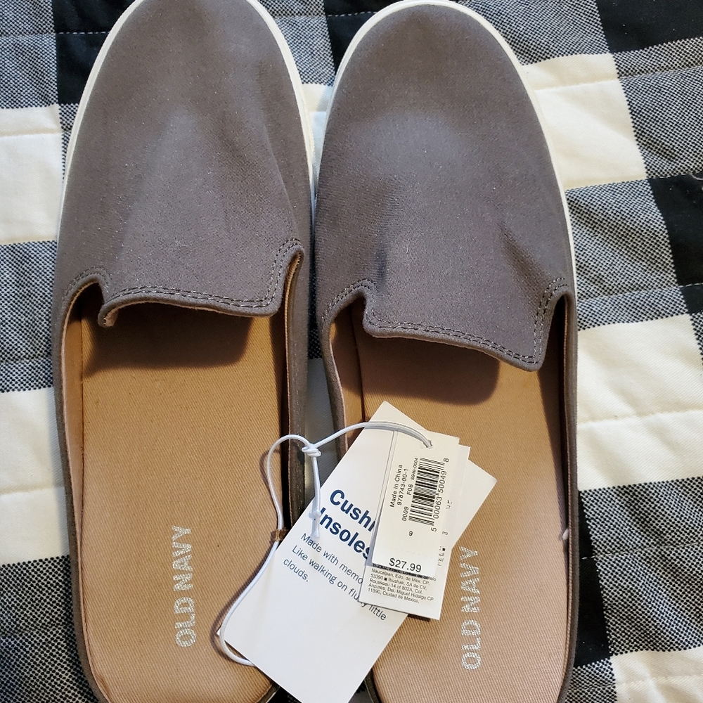 Slip on shoes Smoke free home